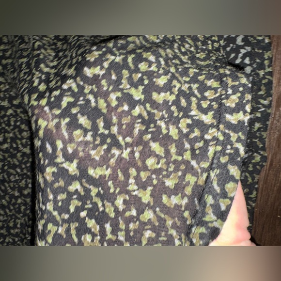 Sandro lightweight tank green/black size‎ 3/Large - Picture 3 of 6